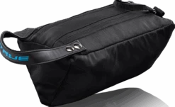 True Hockey True 2021 Elite Toiletry Bag (Black/Blue)