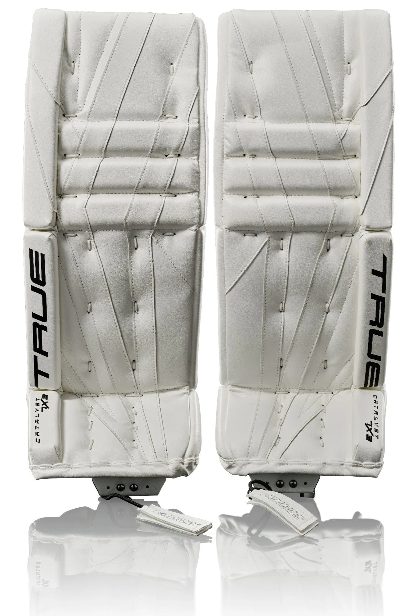 True Hockey True Catalyst 7X3 Senior Goalie Pads 1 True Hockey True Catalyst 7X3 Senior Goalie Pads
